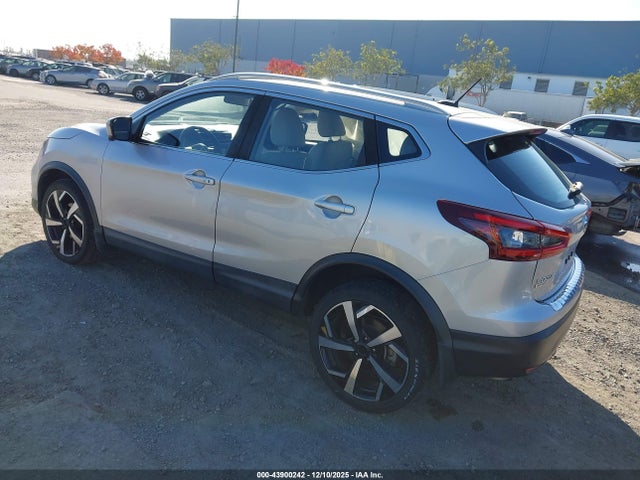 JN1BJ1CV6LW262421 Nissan Rogue Sport Sl Fwd Xtronic Cvt