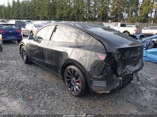 2021 TESLA MODEL Y 5YJYGDEF3MF269281 Photo 2