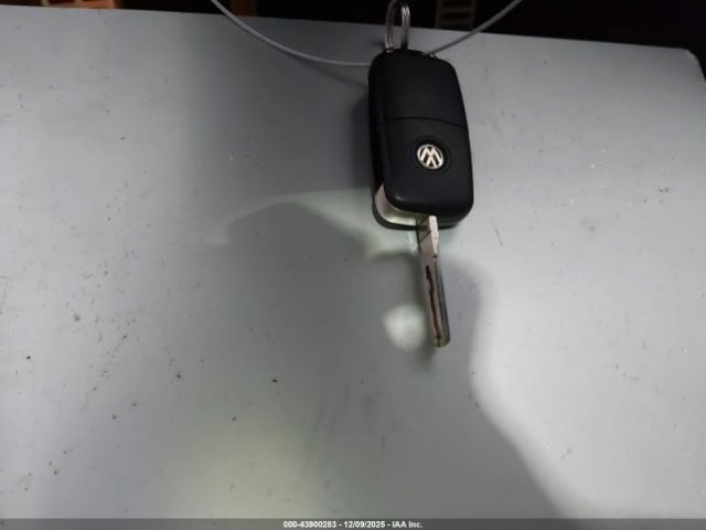 2011 VOLKSWAGEN GTI WVWEV7AJ8BW057618 Photo 10