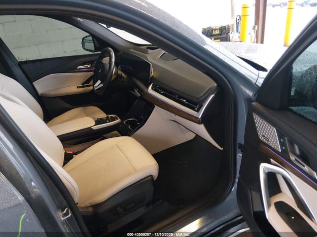 2023 BMW X1 WBX73EF05P5W06954 Photo 4