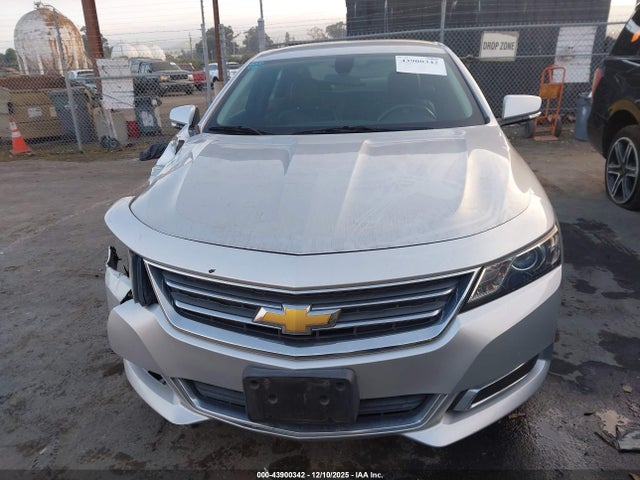 Chevrolet IMPALA 1LT 2017 2G1105SA2H9175237 Image 12