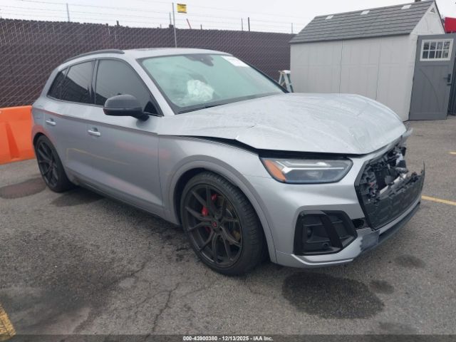 2021 AUDI SQ5 WA1B4AFY0M2019572