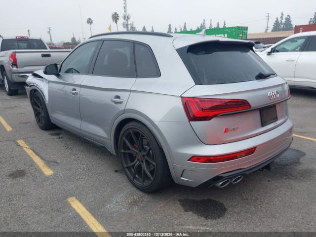 2021 AUDI SQ5 WA1B4AFY0M2019572 Photo 2