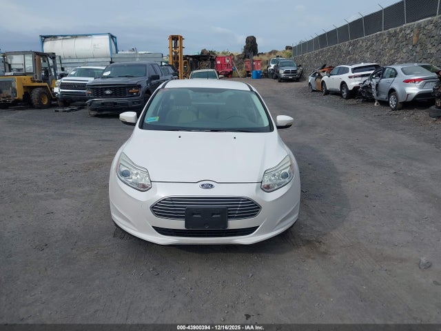 Ford FOCUS ELECTRIC 2014 1FADP3R47EL255258 Image 12