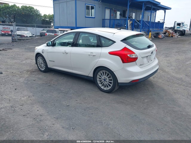Ford FOCUS ELECTRIC 2014 1FADP3R47EL255258 Image 3