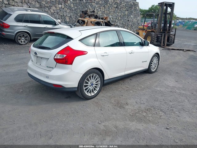 Ford FOCUS ELECTRIC 2014 1FADP3R47EL255258 Image 4