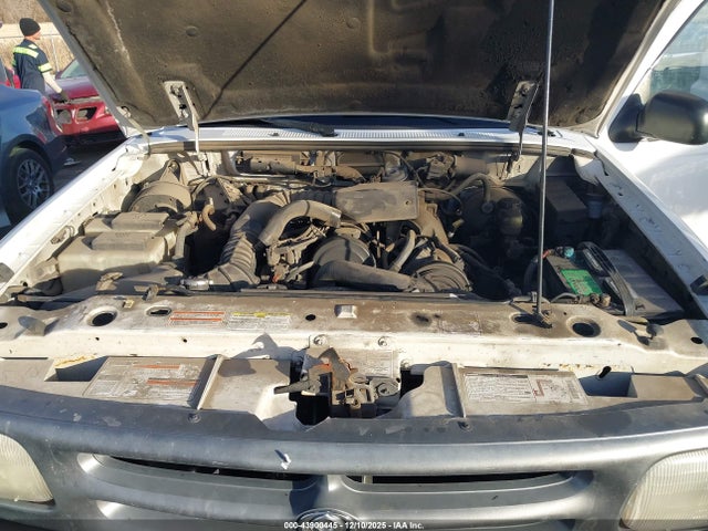 43900445 :رقم المزاد ، 4F4CR12A7VTM24030 vin ، 1997 Mazda B2300 Se مزاد بيع