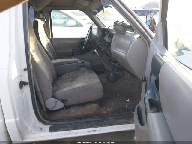 43900445 :رقم المزاد ، 4F4CR12A7VTM24030 vin ، 1997 Mazda B2300 Se مزاد بيع