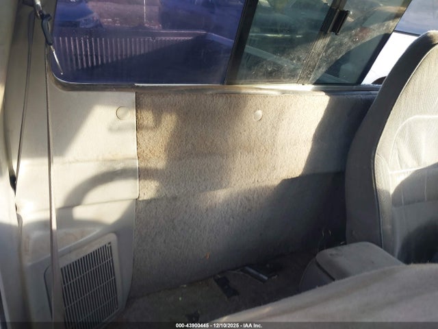 43900445 :رقم المزاد ، 4F4CR12A7VTM24030 vin ، 1997 Mazda B2300 Se مزاد بيع