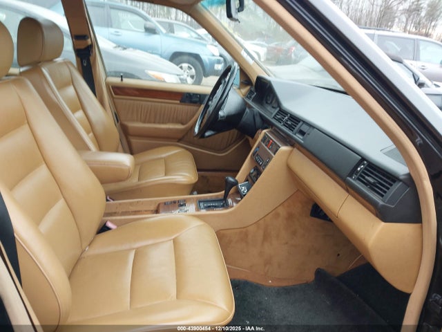 1990 MERCEDES-BENZ 300 WDBEA30D7LB152291 Photo 4