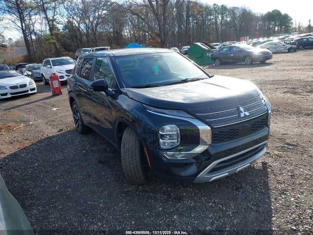 2022 MITSUBISHI OUTLANDER JA4J4UA81NZ044445 Photo 0