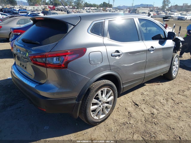 JN1BJ1CV1LW275299 Nissan Rogue Sport S Fwd Xtronic Cvt