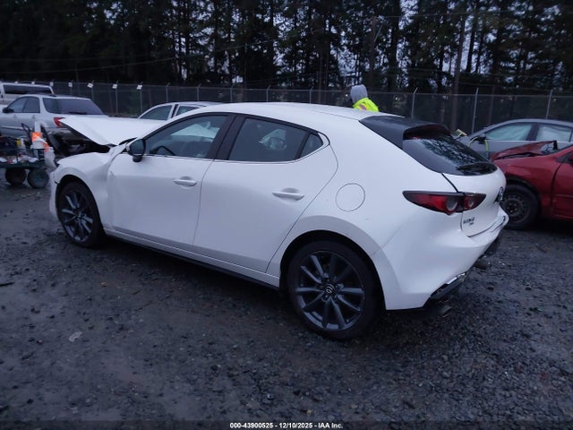 Mazda Mazda3 Preferred 2021 JM1BPBLL2M1335430 Image 3