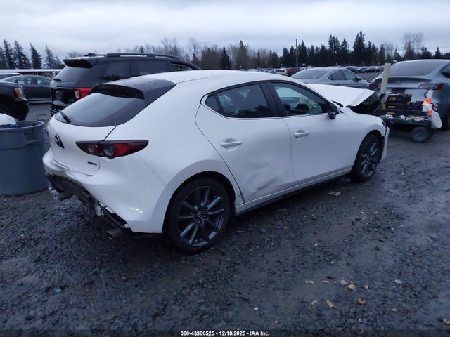 Mazda Mazda3 Preferred 2021 JM1BPBLL2M1335430 Image 4