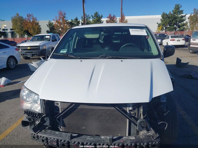 Dodge Grand Caravan Se 2018 2C4RDGBG7JR231676 Image 13