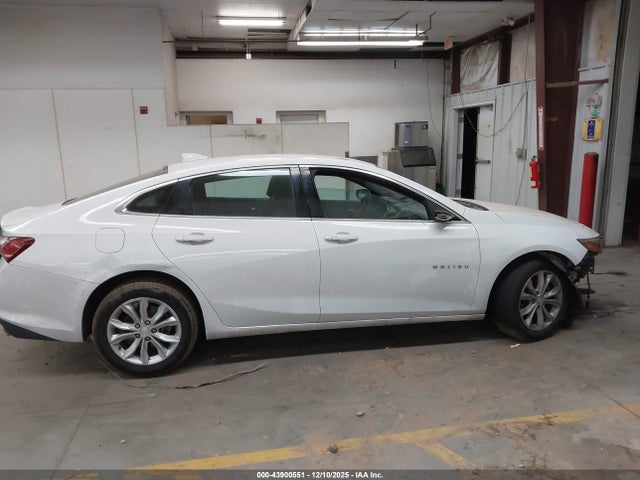 1G1ZD5ST4LF113167 Chevrolet Malibu Fwd Lt