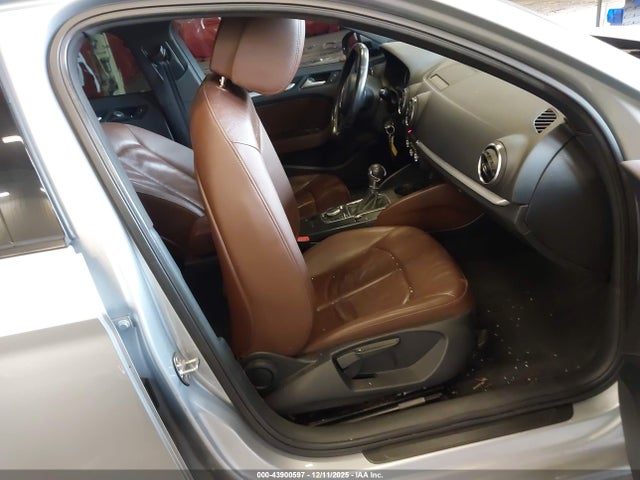2015 AUDI A3 WAUAJGFF9F1096653 Photo 4