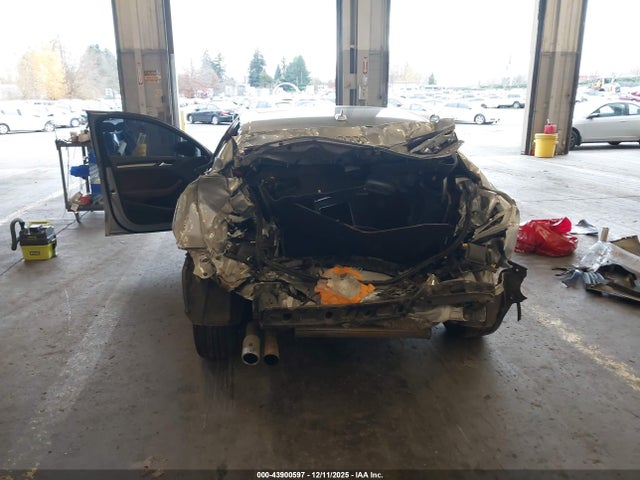 2015 AUDI A3 WAUAJGFF9F1096653 Photo 5