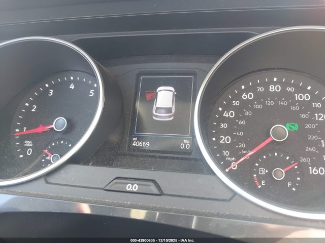 3VV1B7AX5KM039879 Volkswagen Tiguan 2.0t S
