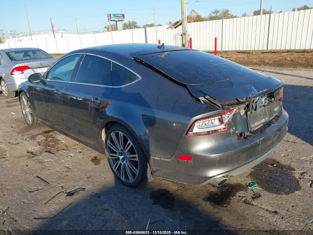 2012 AUDI A7 WAU2GAFC1CN062541 Photo 2