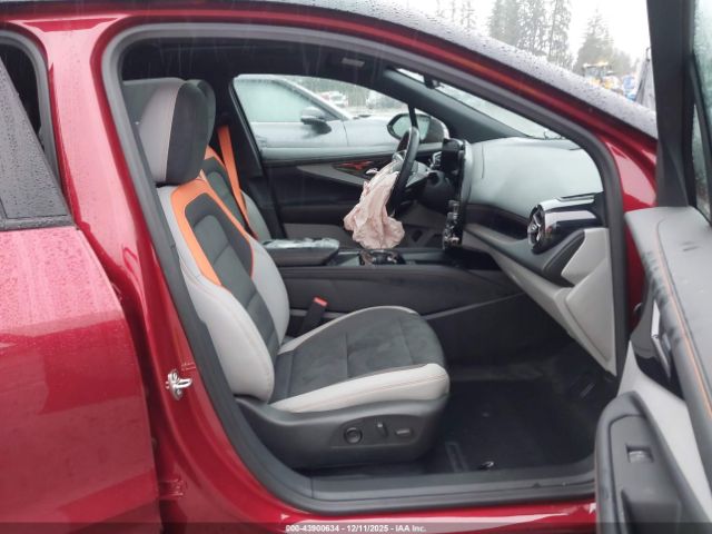 2025 CHEVROLET BLAZER EV 3GNKDERL2SS236014 Photo 4