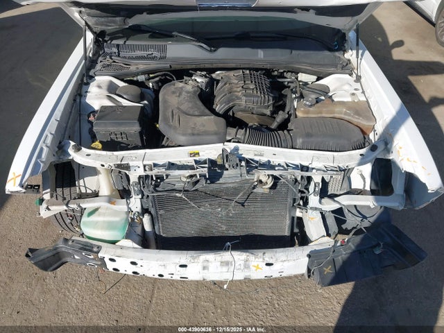 Dodge Challenger 2014 2C3CDYAG9EH139708 Image 10