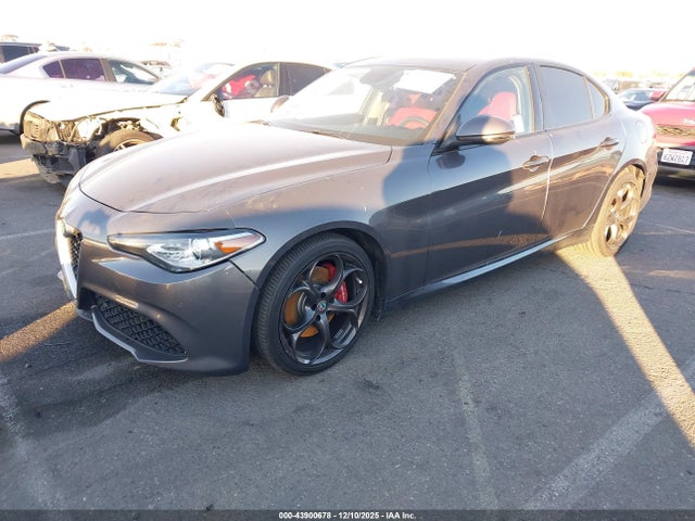 ZARFAMBN3K7603984 Alfa Romeo Giulia Ti Sport Rwd