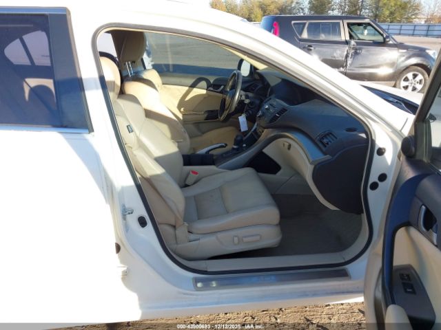 2010 ACURA TSX JH4CU2F6XAC035832 Photo 4