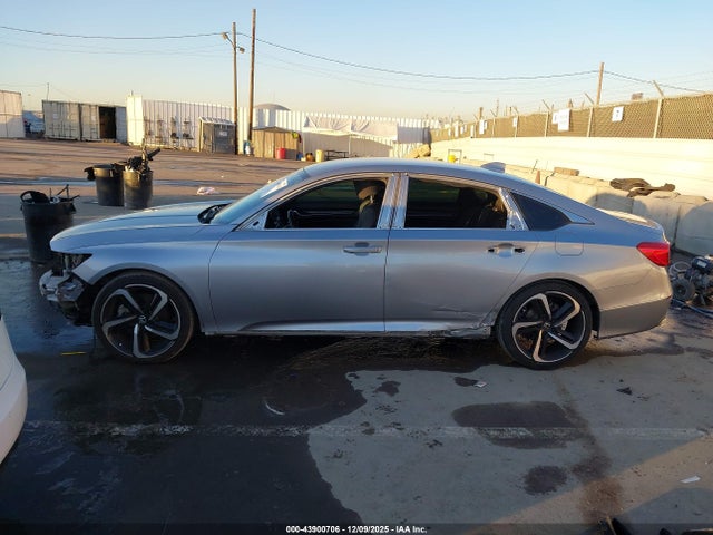 1HGCV1F33KA028718 Honda Accord Sport