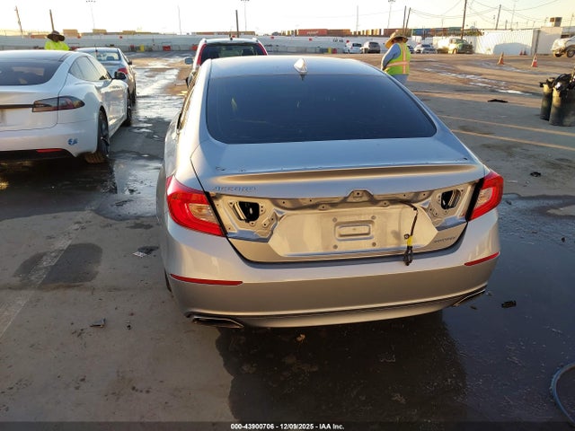 1HGCV1F33KA028718 Honda Accord Sport