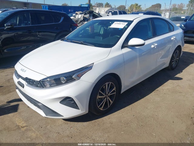 3KPF24ADXNE474369 KIA Forte Lxs
