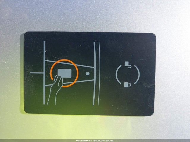 2022 TESLA MODEL Y 7SAYGDEE4NF561954 Photo 10