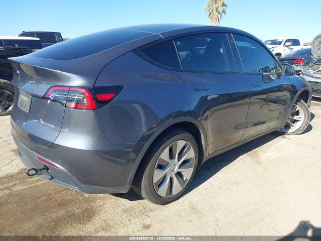 2022 TESLA MODEL Y 7SAYGDEE4NF561954 Photo 3