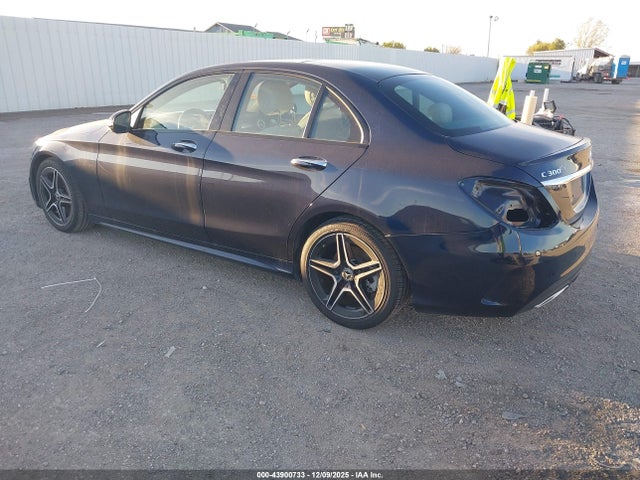 2021 MERCEDES-BENZ C 300 W1KWF8DB6MR639848 Photo 2