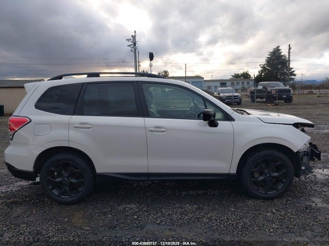 Subaru Forester 2.5i Premium 2018 JF2SJAEC9JH462737 Image 14