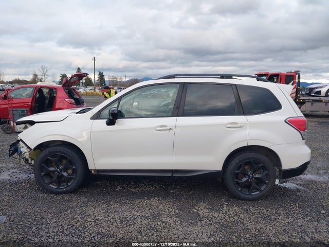 Subaru Forester 2.5i Premium 2018 JF2SJAEC9JH462737 Image 15