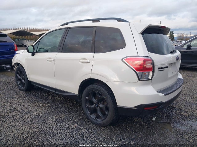Subaru Forester 2.5i Premium 2018 JF2SJAEC9JH462737 Image 3