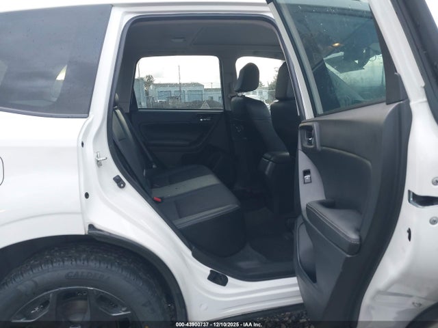 Subaru Forester 2.5i Premium 2018 JF2SJAEC9JH462737 Image 8