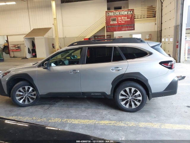 4S4BTANC7S3266461 Subaru Outback Limited