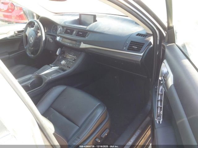 2015 LEXUS CT 200H JTHKD5BH3F2233072 Photo 4