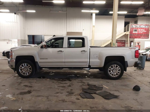 1GC1KWE88GF153605 Chevrolet Silverado 2500hd Ltz
