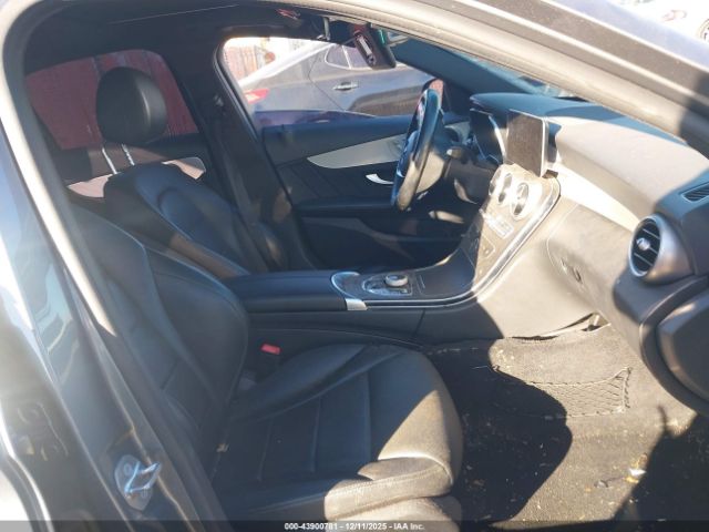 2021 MERCEDES-BENZ C 300 W1KWF8DB0MR630028 Photo 4