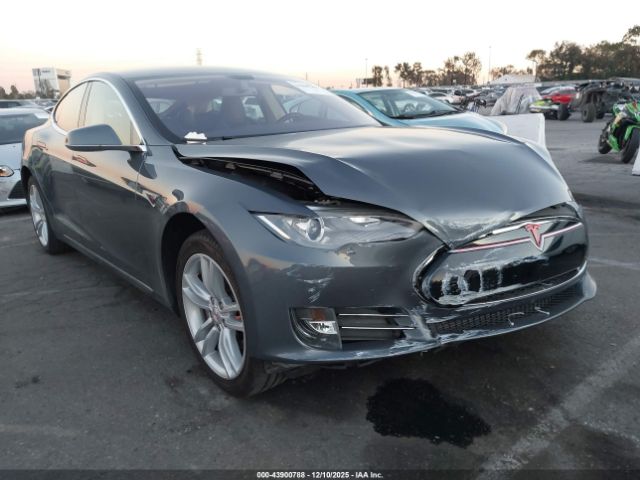 2013 TESLA MODEL S 5YJSA1CNXDFP27124