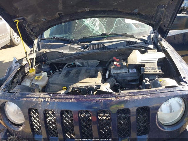 1C4NJRFB0GD616655 Jeep Patriot Latitude