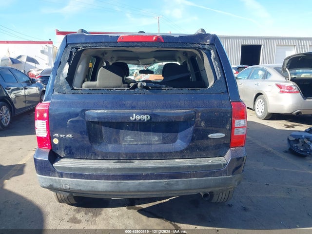 1C4NJRFB0GD616655 Jeep Patriot Latitude