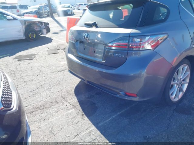 2012 LEXUS CT 200H JTHKD5BH8C2116423 Photo 3
