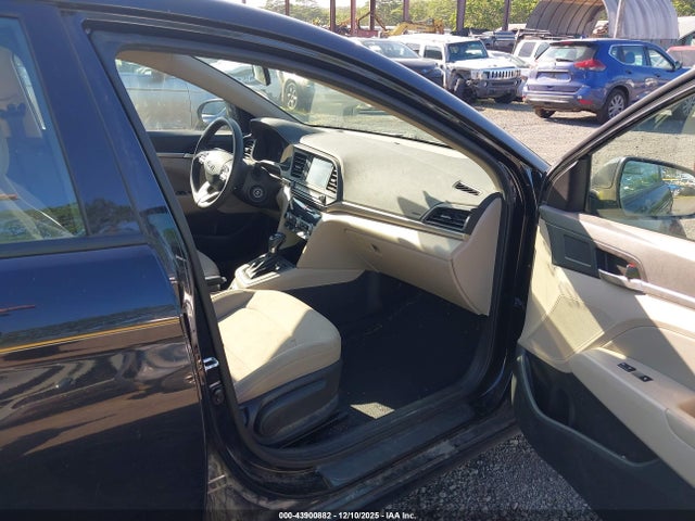5NPD84LF5LH521238 Hyundai ELANTRA SEL