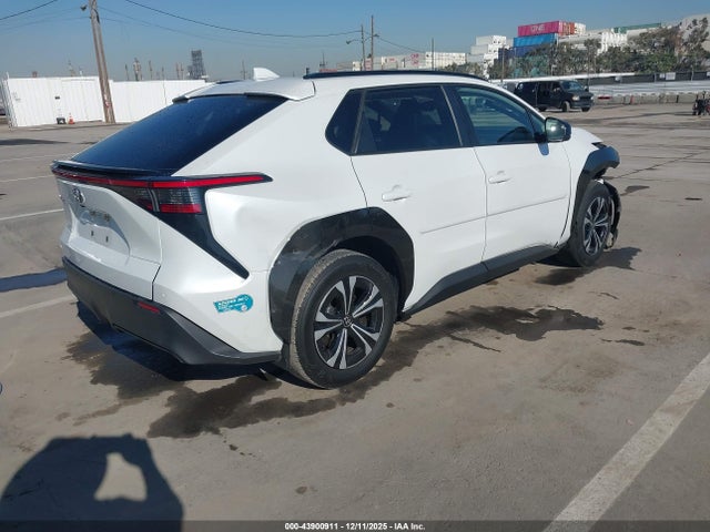 JTMAAAAA8PA015512 Toyota BZ4X XLE
