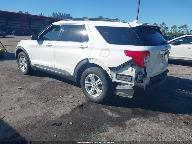 2020 FORD EXPLORER 1FMSK8DH1LGC18778 Photo 2