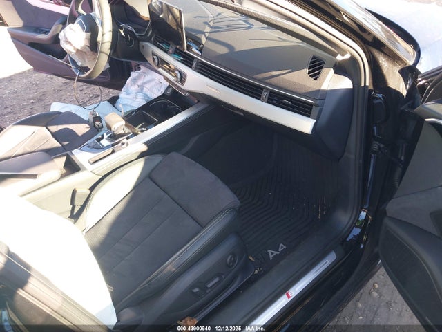 2023 AUDI A4 WAUEAAF42PN004564 Photo 4
